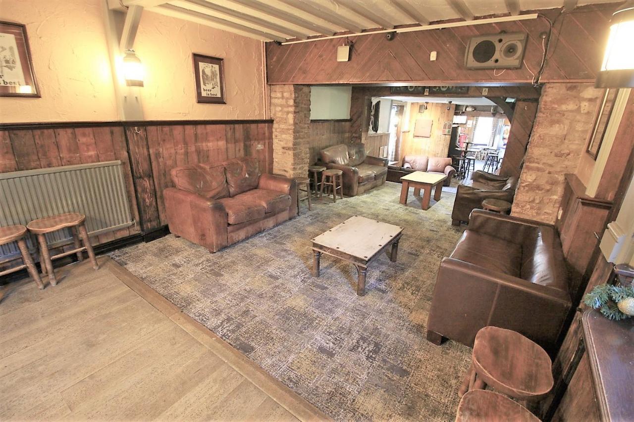 צ'יפינג נורטון The Kings Arms Hotel מראה חיצוני תמונה